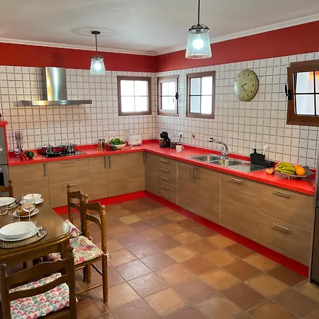 Casa Kyra בית נופש *